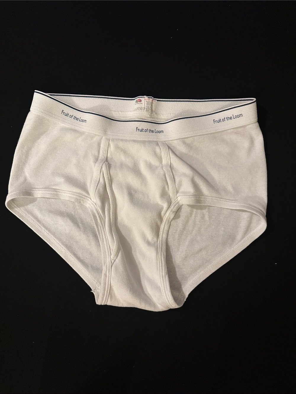 Fruit of the Loom Men's White Cotton Briefs with Logo Waistband